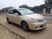 Nissan Tiida 1.5L 16V 2010 Gold for sale