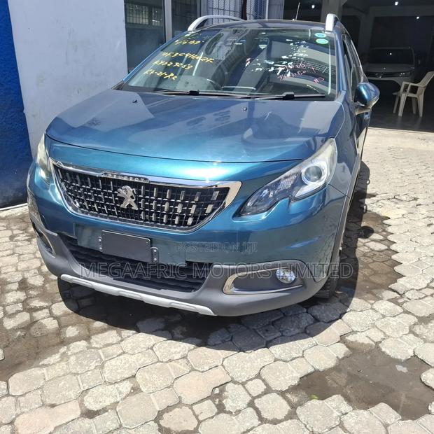 Peugeot 2008 1.2 PureTech (130 Hp) 2019 Blue