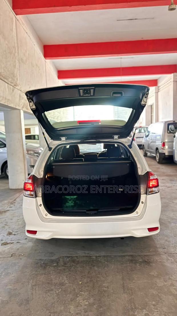 Toyota Corolla Fielder 2020 White