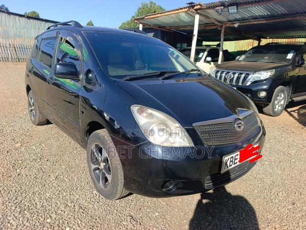Toyota Verso 2009 Black