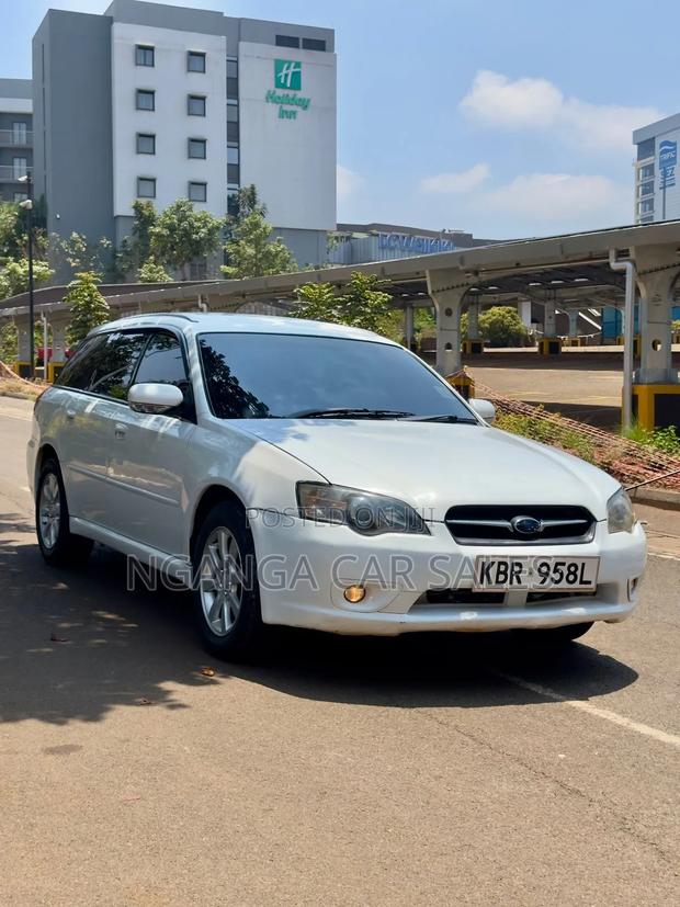 Subaru Legacy 2005 White
