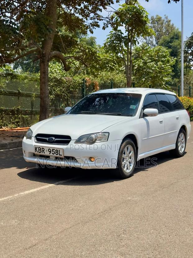 Subaru Legacy 2005 White