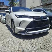 Toyota Harrier 2.5 Hybrid 2020 White for sale
