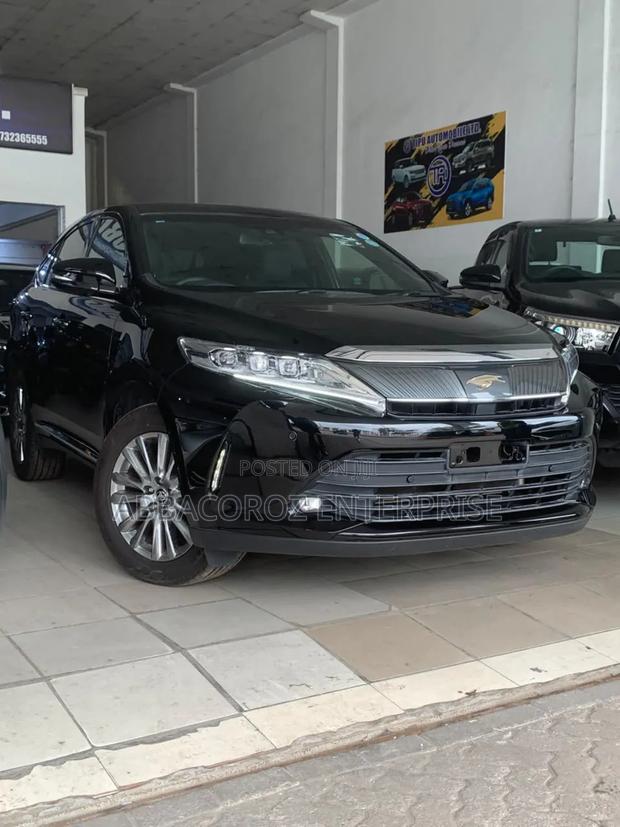 Toyota Harrier 2020 Black
