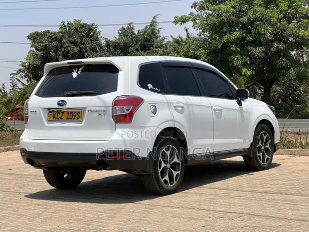 Subaru Forester 2013 White