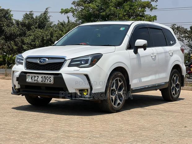 Subaru Forester 2013 White