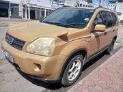 Nissan X-Trail 2011 Gold for sale