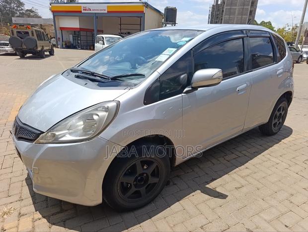 Honda Fit 2011 Silver