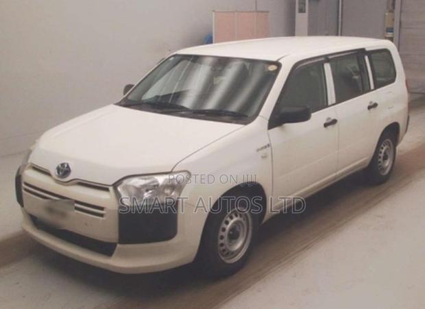 Toyota Probox 1.5 Hybrid F 2020 Pearl