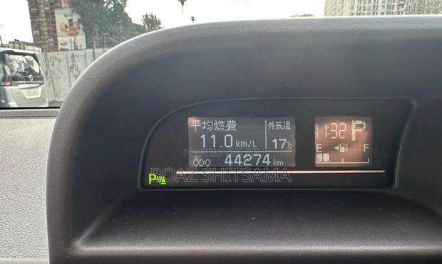 Toyota Porte 2019 Silver