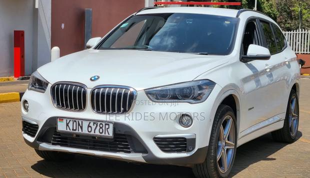BMW X1 xDrive28i AWD 2016 Off white