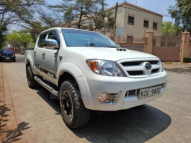Toyota Hilux 3.0 D-4D Double Cab 2008 Pearl