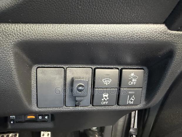 Honda Fit Shuttle 2022 Gray