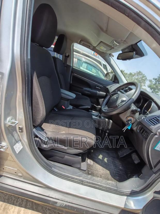 Mitsubishi RVR 2019 Silver