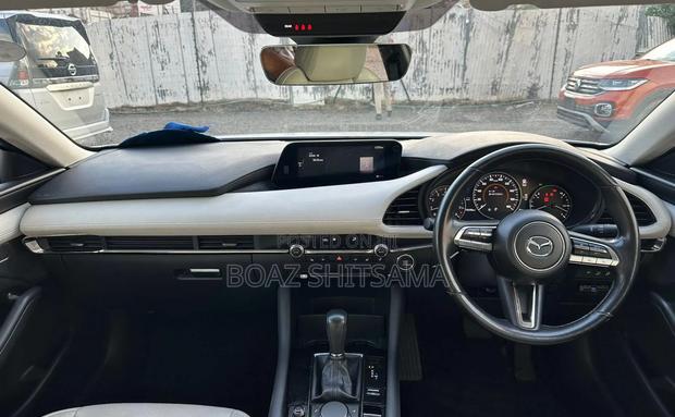 Mazda 3 2019 White