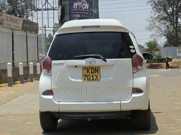 Toyota Ractis 2016 White