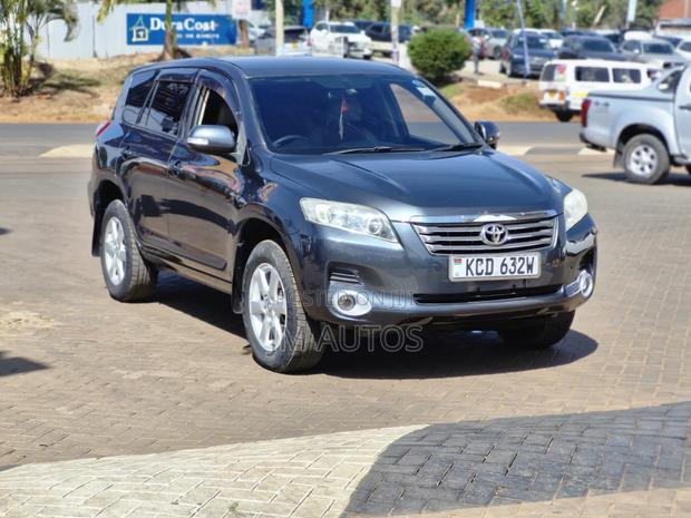 Toyota Vanguard 2008 Gray