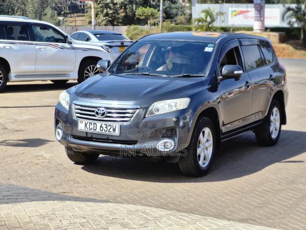 Toyota Vanguard 2008 Gray