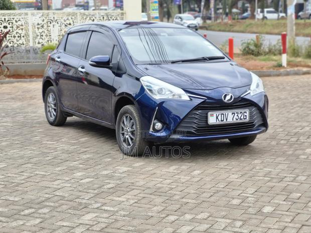 Toyota Vitz 1.3 FWD 5dr 2019 Blue