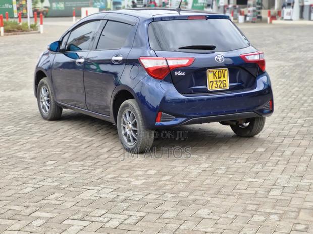 Toyota Vitz 1.3 FWD 5dr 2019 Blue