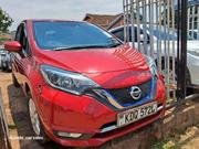 Nissan Note 2016 Red for sale