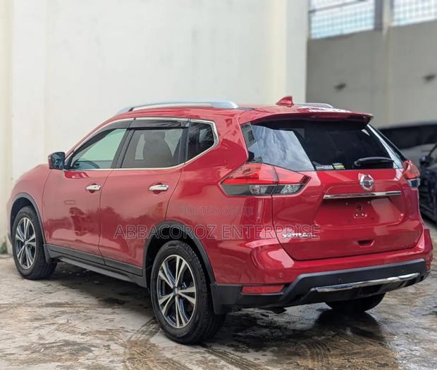 Nissan X-Trail 2020 Red