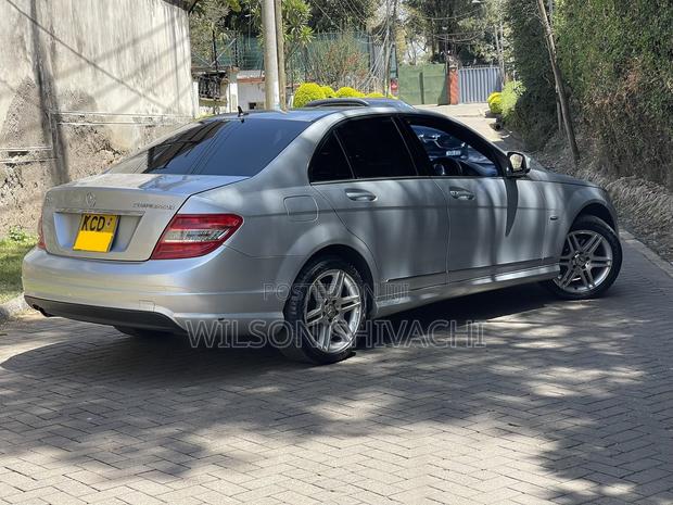 Mercedes-Benz C200 2008 Silver