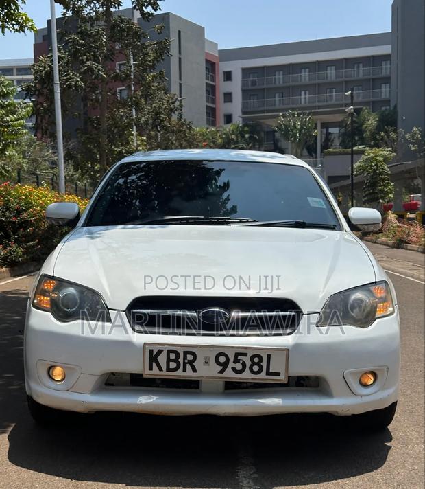Subaru Legacy 2005 White