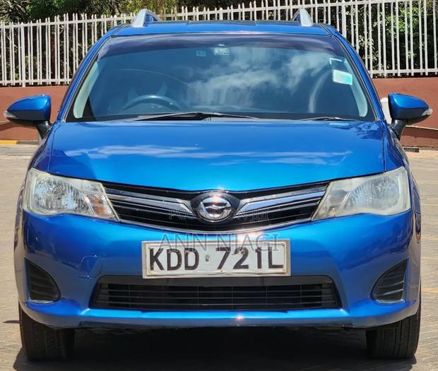 Toyota Corolla Fielder 1.5 Petrol FWD 2014 Blue