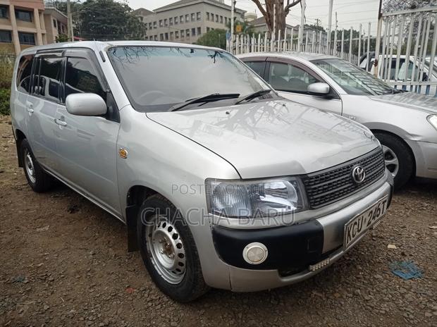 Toyota Probox 1.5 GL 4WD 2011 Silver
