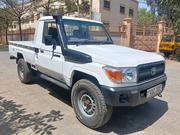 Toyota Land Cruiser 2012 White for sale