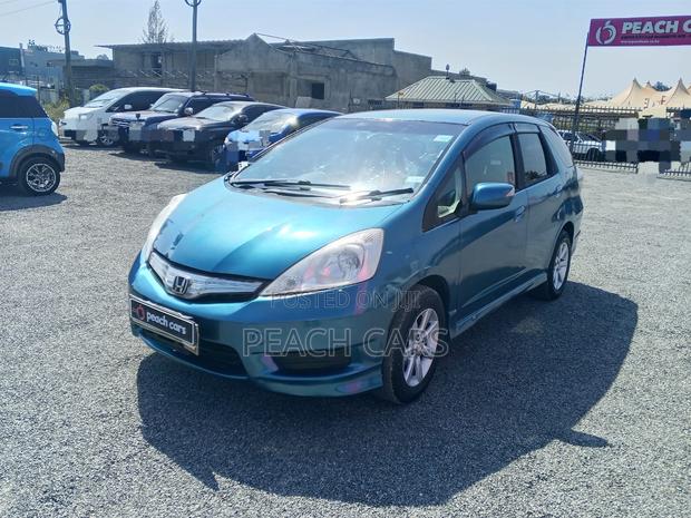 Honda Fit 2012 Blue
