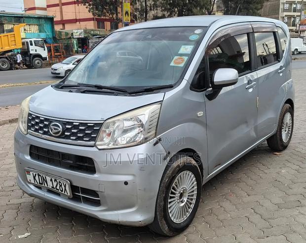 Daihatsu Move 2016 Silver