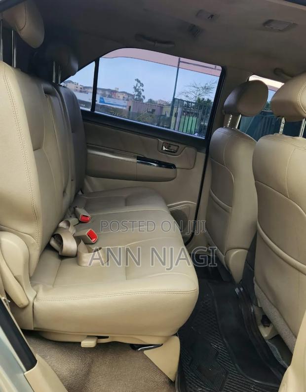 Toyota Fortuner 2.7 AWD 2014 Silver