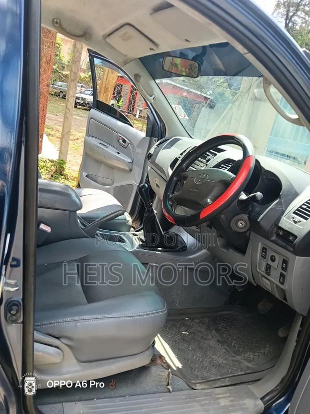 Toyota Hilux 2008 Blue