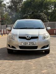 Toyota Auris 2005 Silver for sale