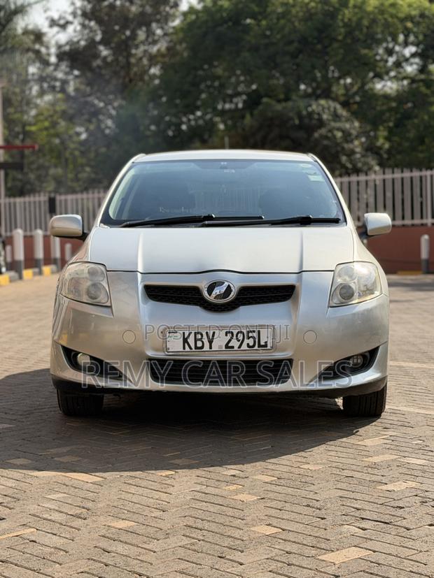 Toyota Auris 2005 Silver