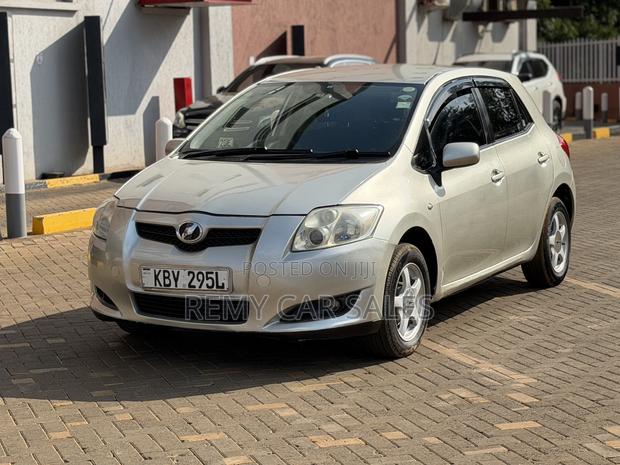 Toyota Auris 2005 Silver