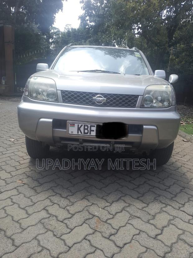 Nissan X-Trail 2001 Gray
