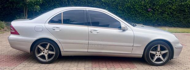 Mercedes-Benz C200 2003 Silver