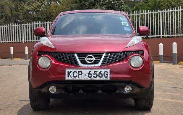 Nissan Juke 2011 Red