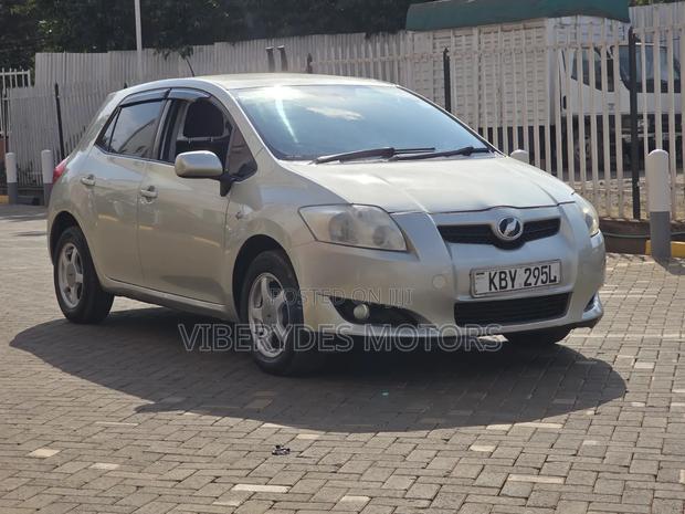 Toyota Auris 2005