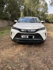 Toyota Harrier 2.0 2021 White for sale