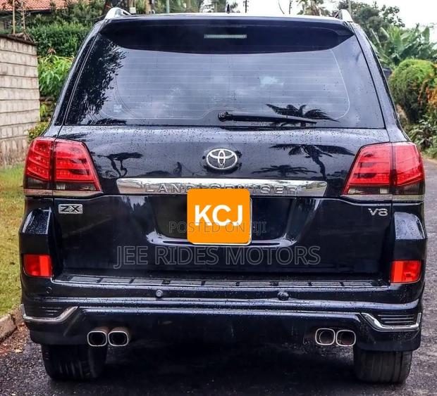 Toyota Land Cruiser 2009