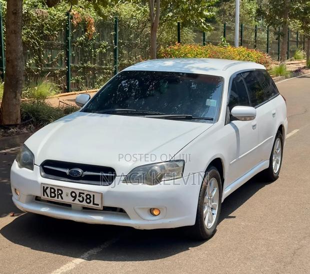 Subaru Legacy 2.0 2005 White