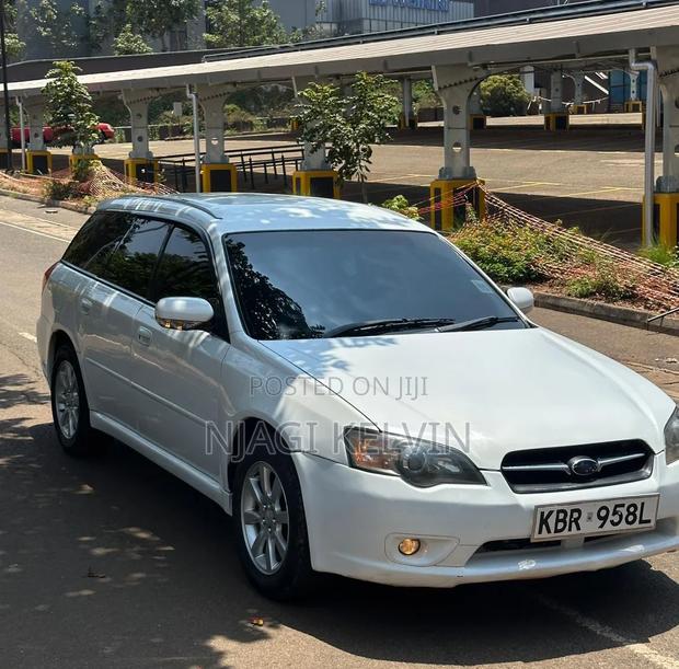 Subaru Legacy 2.0 2005 White