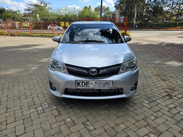 Toyota Corolla Fielder 2014 Silver