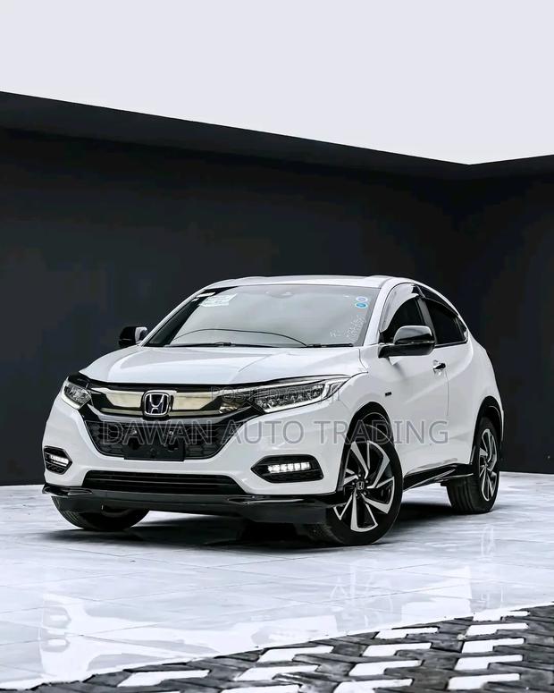 Honda Vezel 2019 White