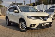 Nissan X-Trail 2.0 Petrol FWD 2014 White for sale