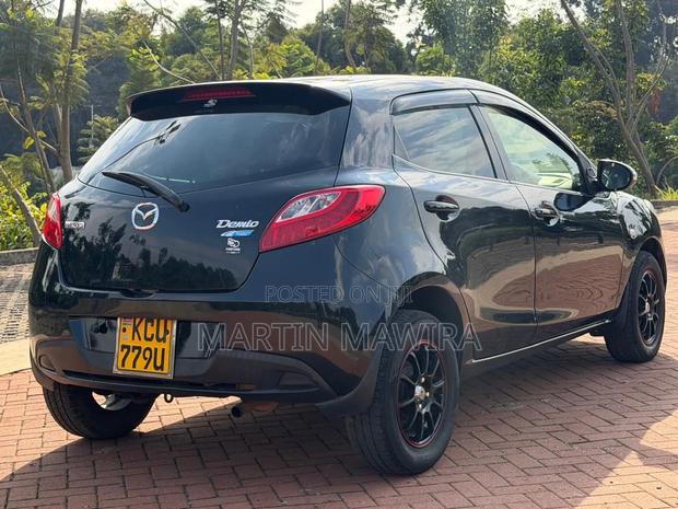 Mazda Demio 2012 Black